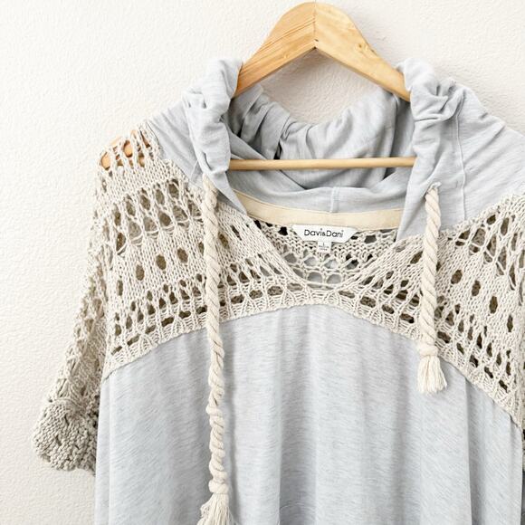 DAVI & DANI | Blue Gray Crochet Cream Slouchy Hoodie Oversized V-Neck | Large - Picture 3 of 10